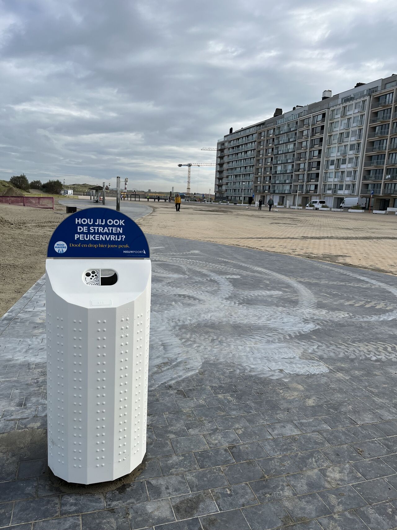 Pillar op de zeedijk