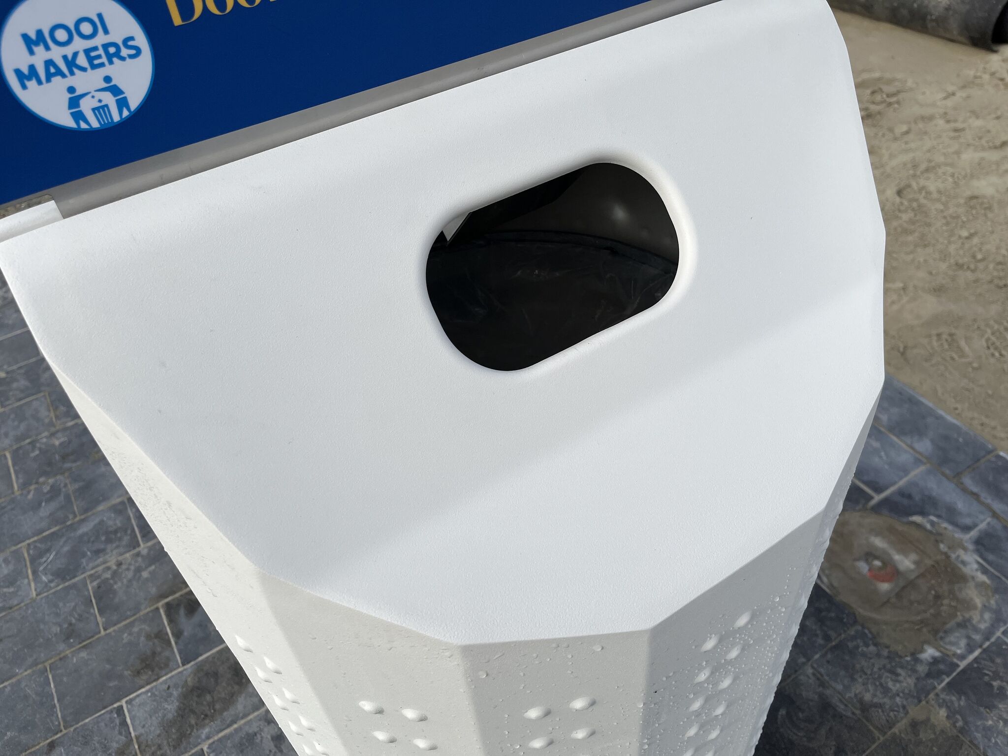 Pillar close-up